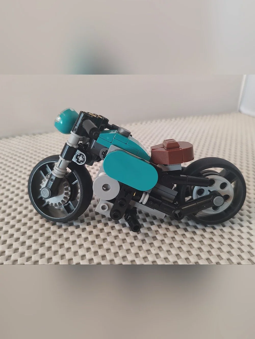 Lego 31135 Creator Vintage Motorcycle Gently Used Building Toy Set